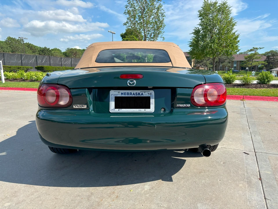 2001 Mazda NB MX-5 Miata - Image 14 of 31