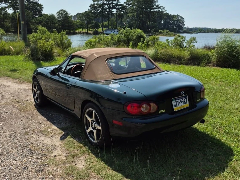 2001 Mazda NB MX-5 Miata - Image 4 of 31