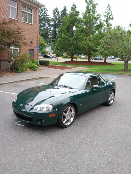 2001 Mazda NB MX-5 Miata - Image 2 of 31