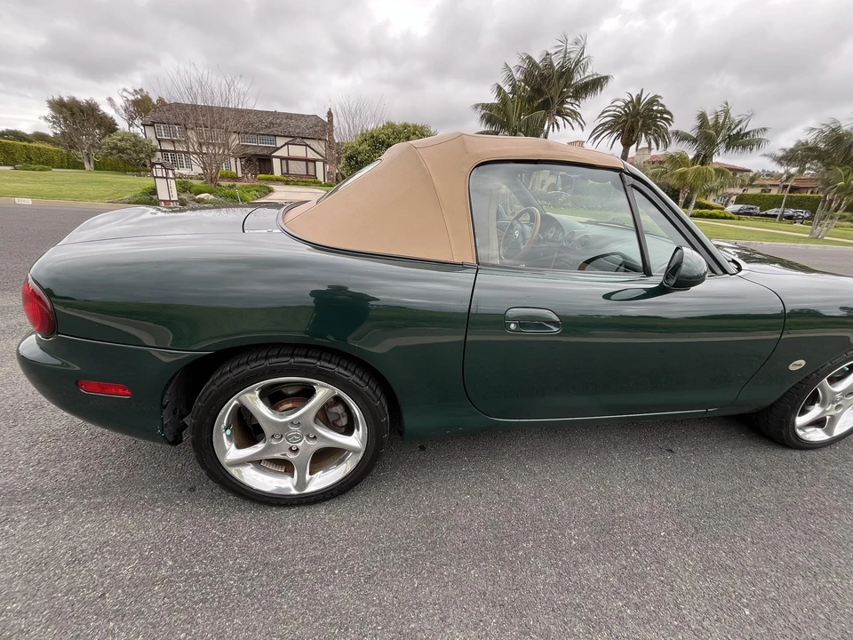 2001 Mazda NB MX-5 Miata - Image 22 of 31