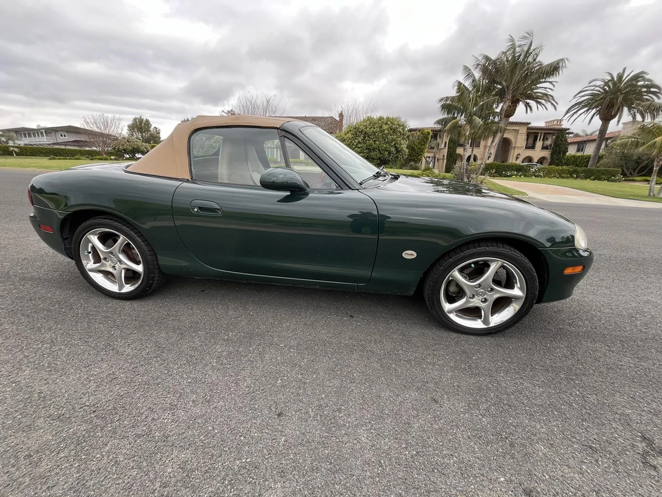 2001 Mazda NB MX-5 Miata - Image 23 of 31