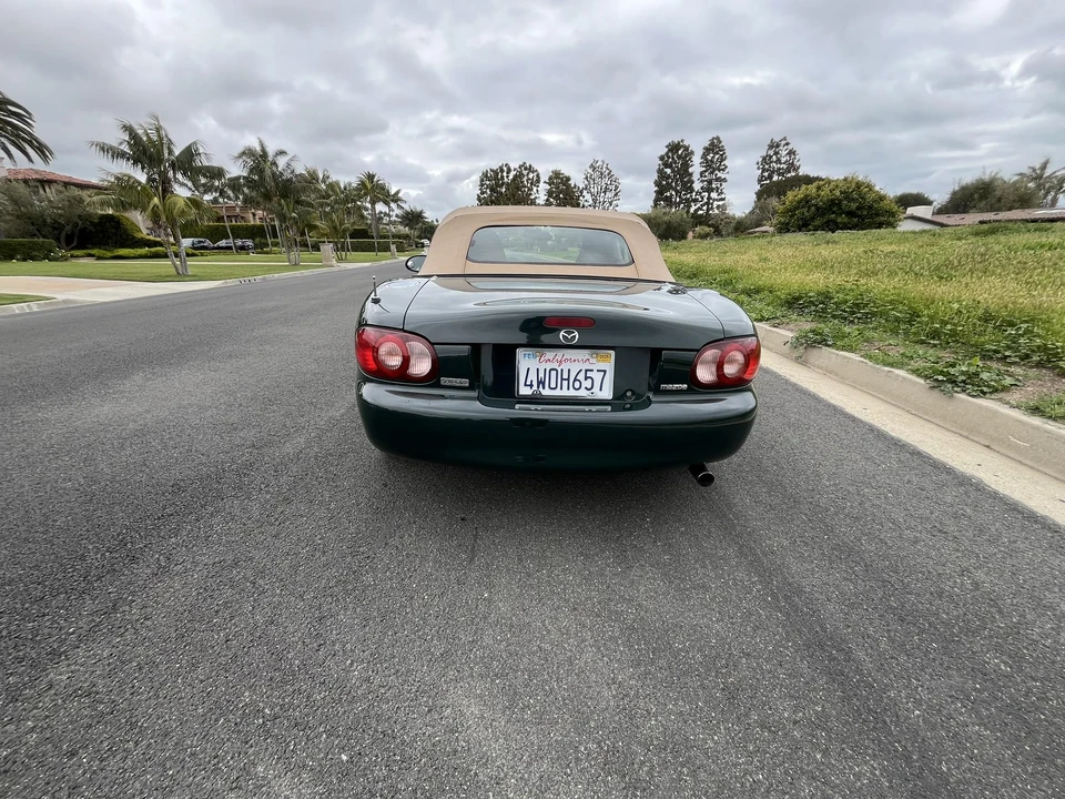 2001 Mazda NB MX-5 Miata - Image 18 of 31