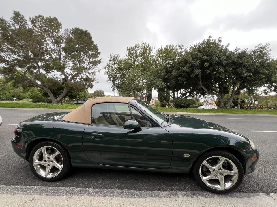 2001 Mazda NB MX-5 Miata - Image 9 of 31