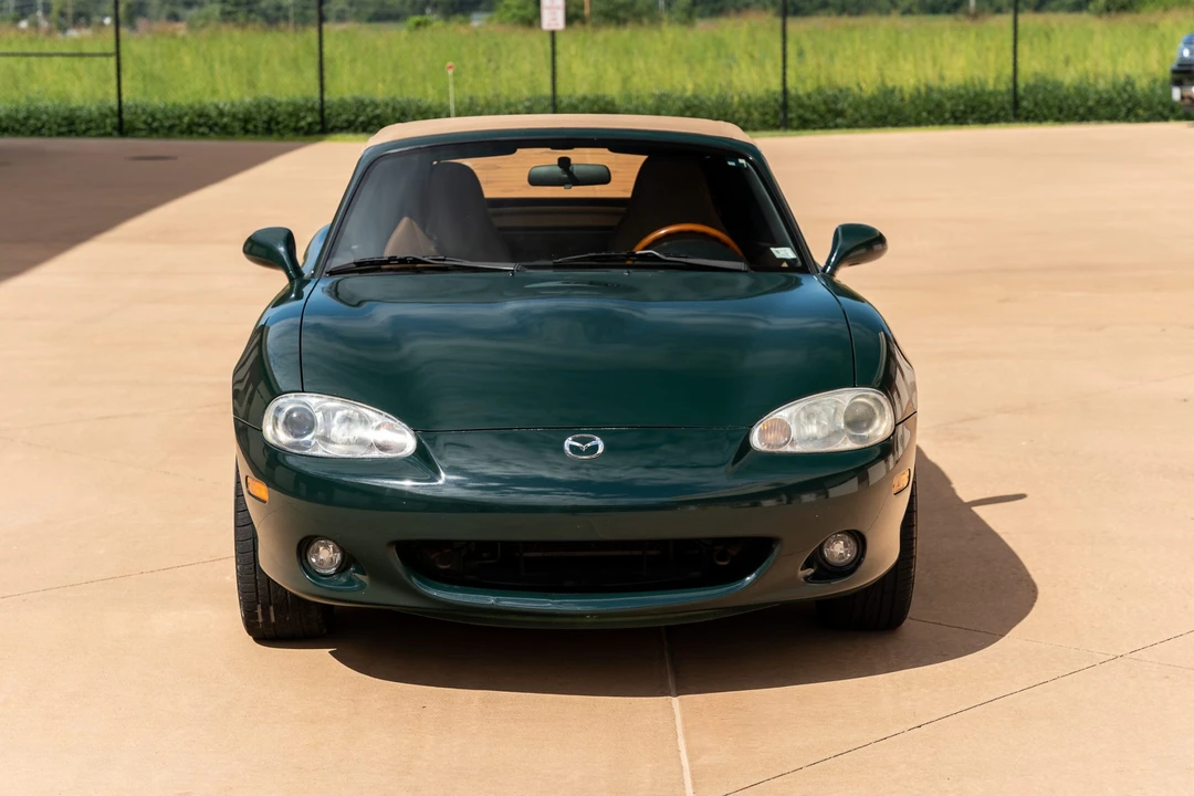 2001 Mazda NB MX-5 Miata - Image 4 of 31