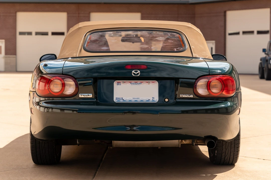 2001 Mazda NB MX-5 Miata - Image 12 of 31