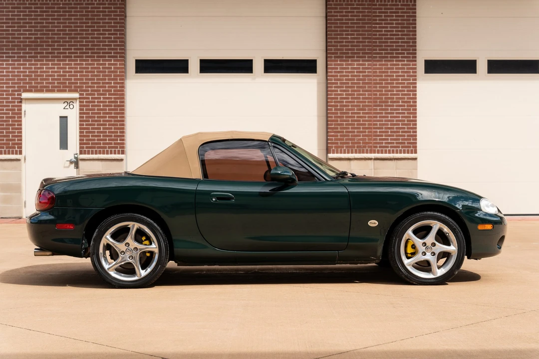2001 Mazda NB MX-5 Miata - Image 15 of 31
