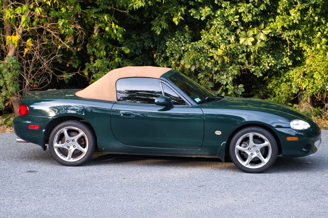 2001 Mazda NB MX-5 Miata - Image 11 of 31