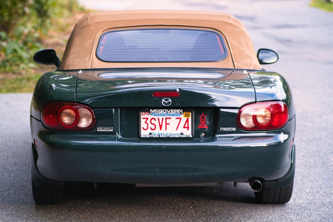 2001 Mazda NB MX-5 Miata - Image 5 of 31