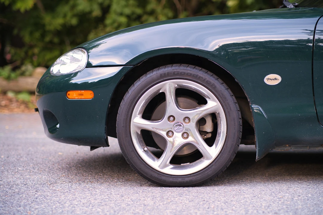2001 Mazda NB MX-5 Miata - Image 25 of 31