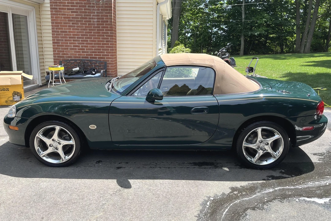 2001 Mazda NB MX-5 Miata - Image 3 of 31