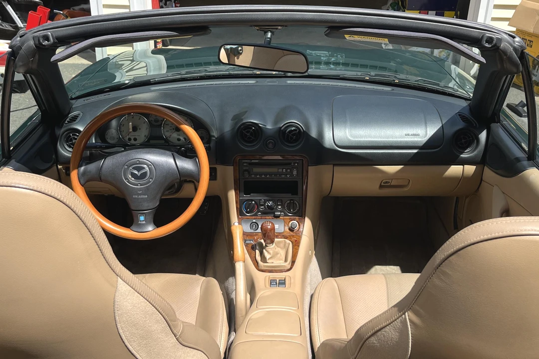 2001 Mazda NB MX-5 Miata - Image 30 of 31