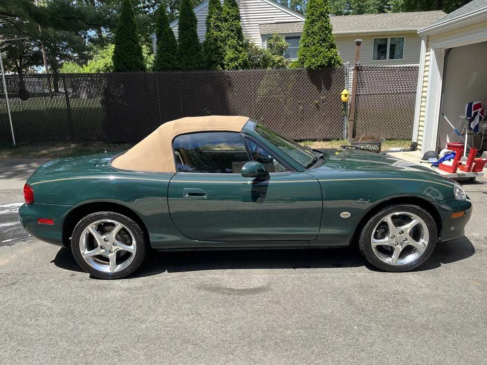 2001 Mazda NB MX-5 Miata - Image 11 of 31