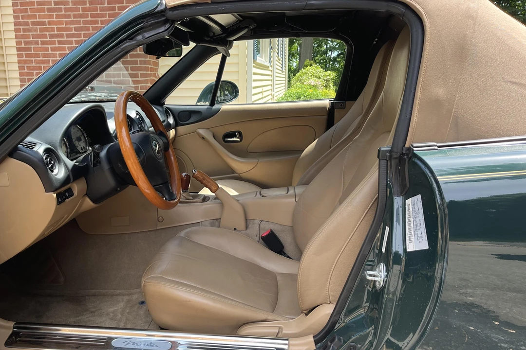 2001 Mazda NB MX-5 Miata - Image 31 of 31