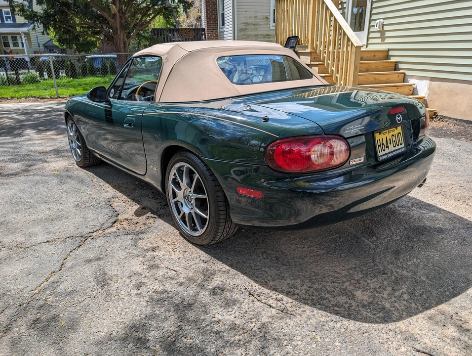 2001 Mazda NB MX-5 Miata - Image 14 of 31