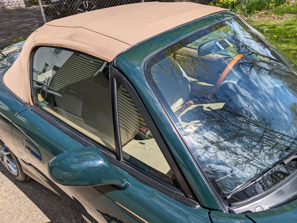 2001 Mazda NB MX-5 Miata - Image 23 of 31