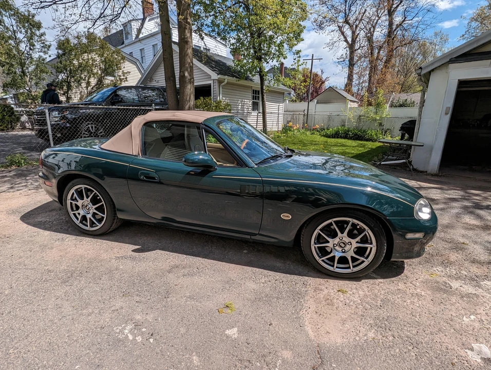 2001 Mazda NB MX-5 Miata - Image 16 of 31