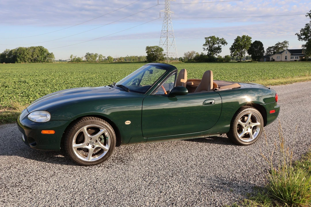 2001 Mazda NB MX-5 Miata - Image 2 of 31