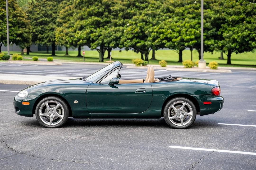 2001 Mazda NB MX-5 Miata - Image 8 of 31
