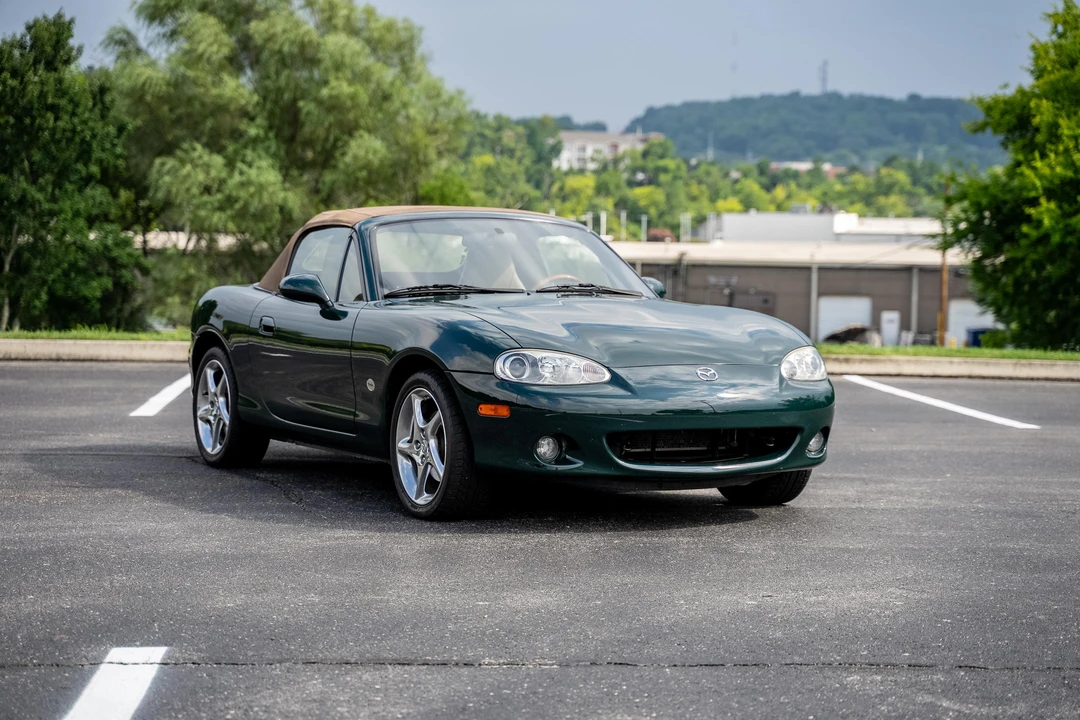 2001 Mazda NB MX-5 Miata - Image 18 of 31