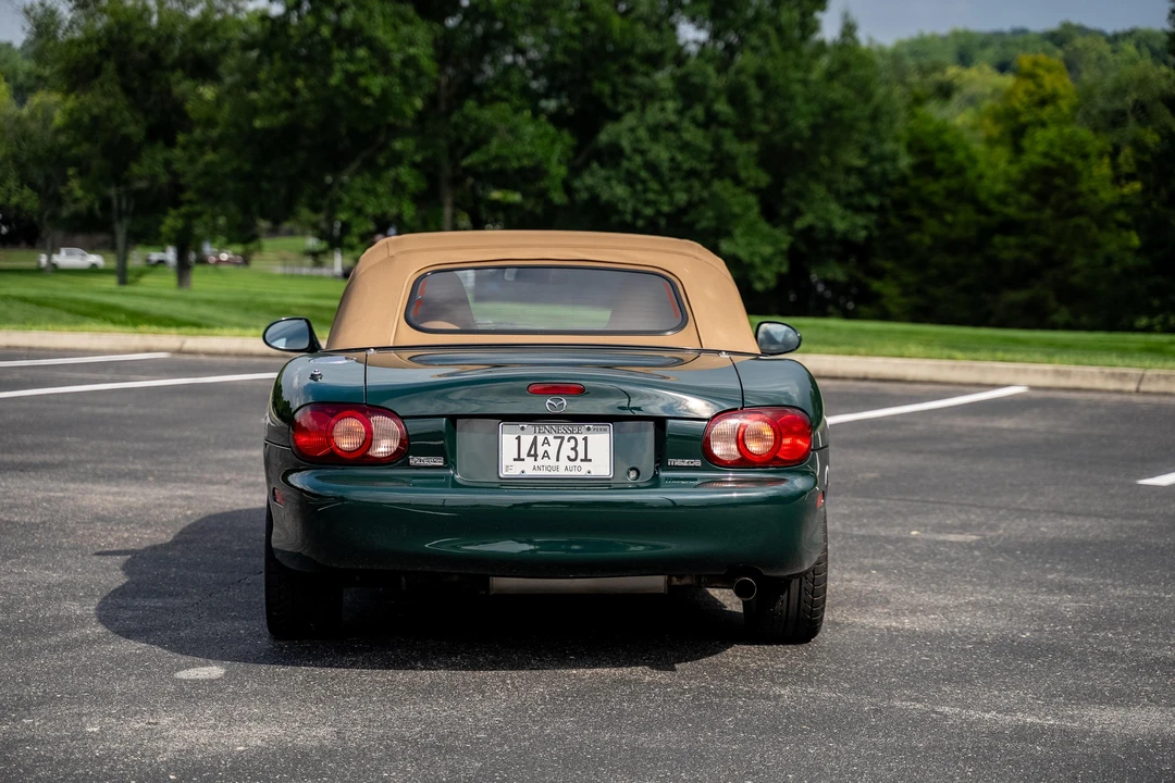 2001 Mazda NB MX-5 Miata - Image 16 of 31