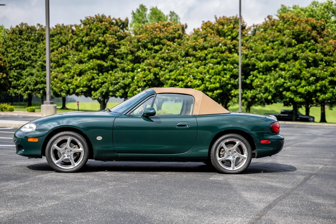 2001 Mazda NB MX-5 Miata - Image 14 of 31