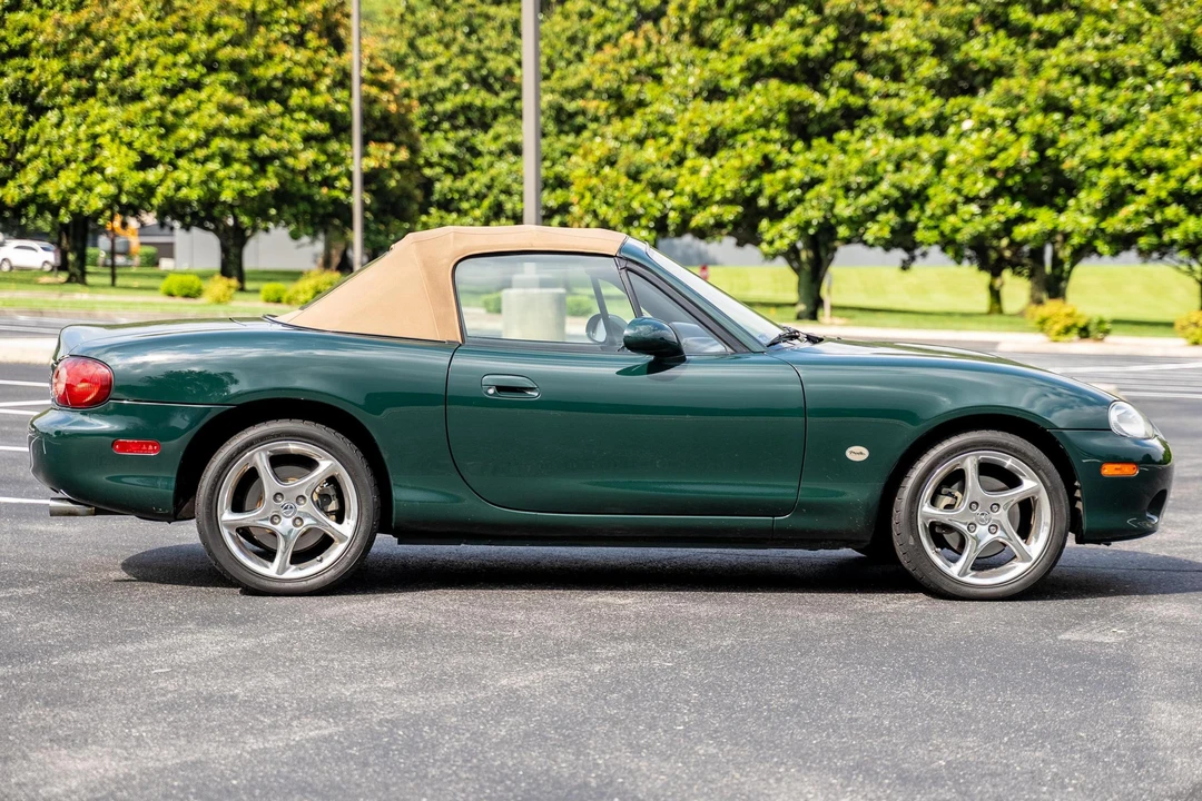 2001 Mazda NB MX-5 Miata - Image 3 of 31