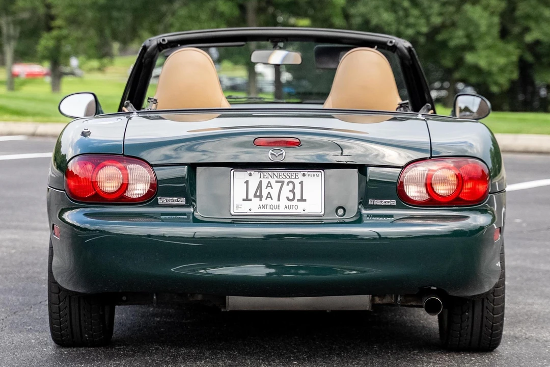 2001 Mazda NB MX-5 Miata - Image 5 of 31