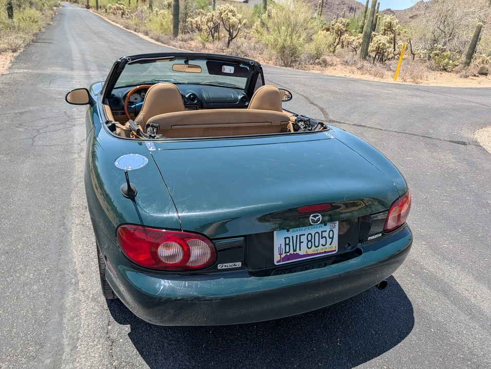 2001 Mazda NB MX-5 Miata - Image 5 of 31