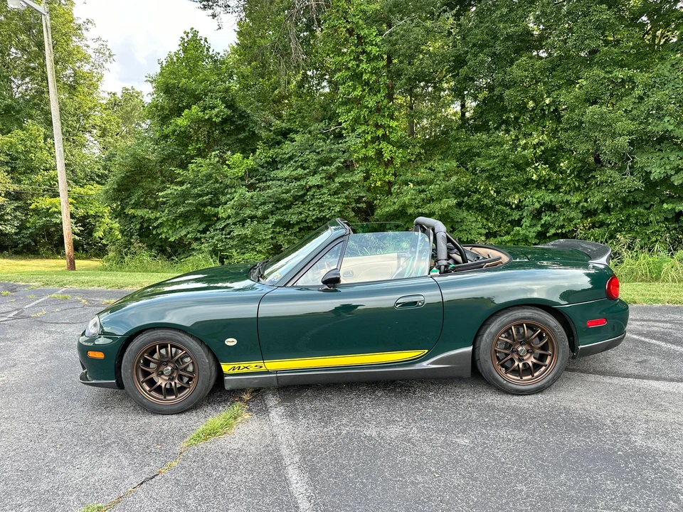 2001 Mazda NB MX-5 Miata - Image 9 of 31
