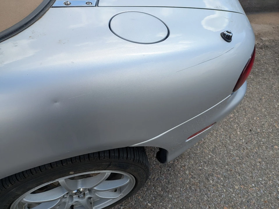 2001 Mazda NB MX-5 Miata - Image 11 of 21