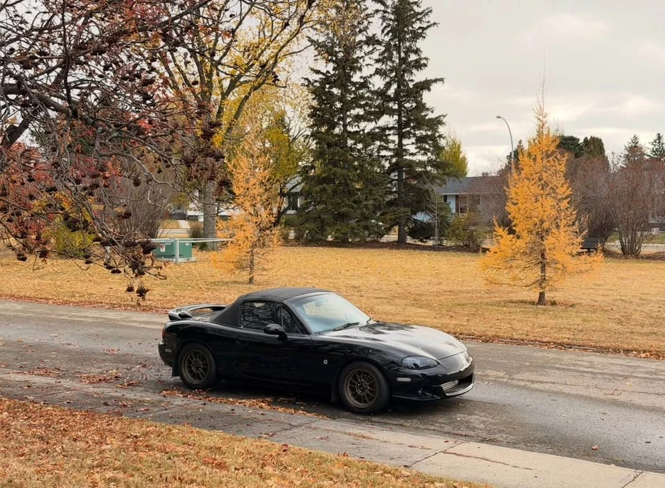 2001 Mazda NB MX-5 Miata - Image 3 of 9