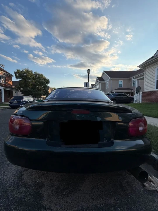 2001 Mazda NB MX-5 Miata - Image 5 of 19
