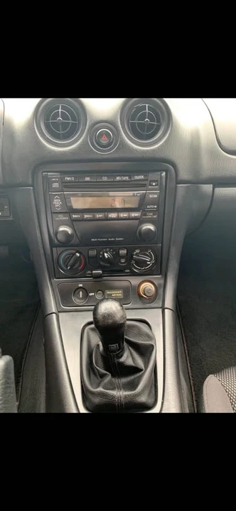 2001 Mazda NB MX-5 Miata - Image 5 of 7