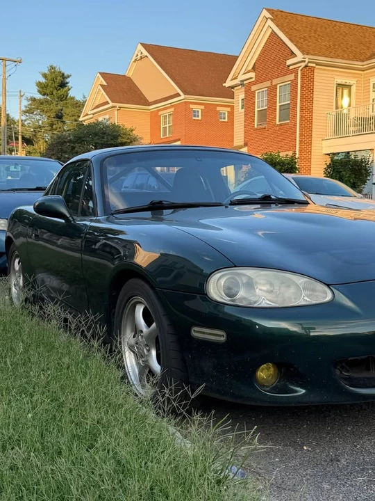 2001 Mazda NB MX-5 Miata - Image 8 of 19