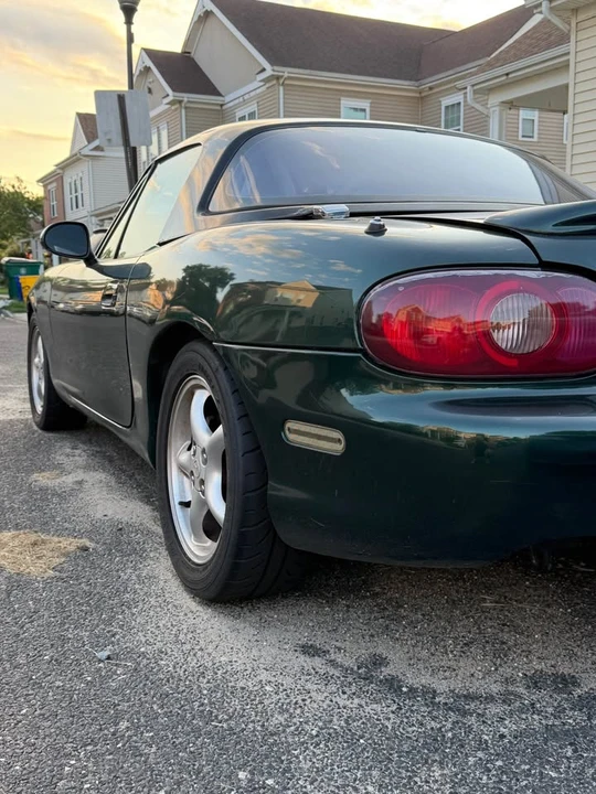 2001 Mazda NB MX-5 Miata - Image 4 of 19