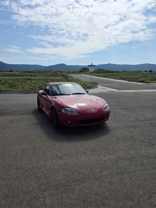 2001 Mazda NB MX-5 Miata - Image 7 of 9