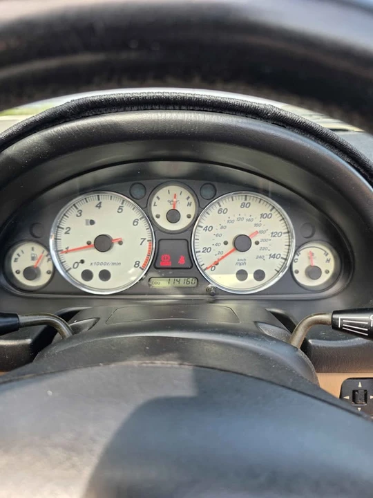 2001 Mazda NB MX-5 Miata - Image 3 of 9