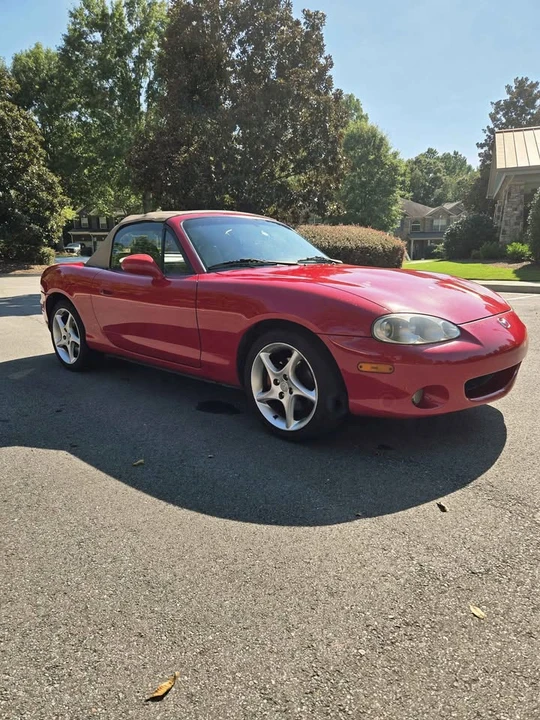 2001 Mazda NB MX-5 Miata - Image 3 of 11