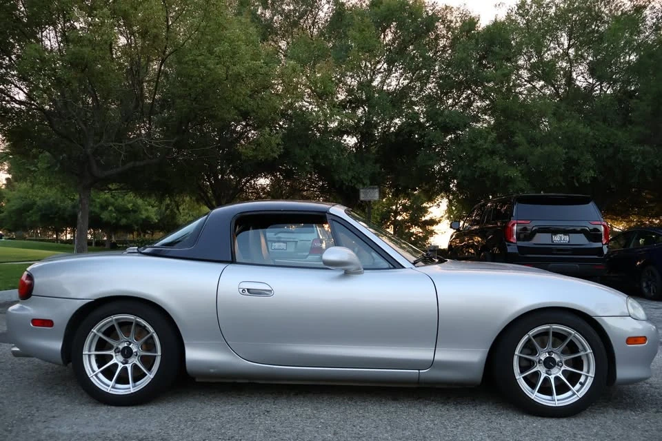 2001 Mazda NB MX-5 Miata - Image 7 of 20