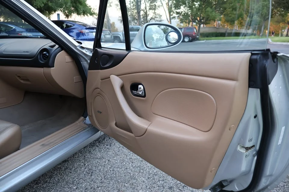 2001 Mazda NB MX-5 Miata - Image 10 of 20
