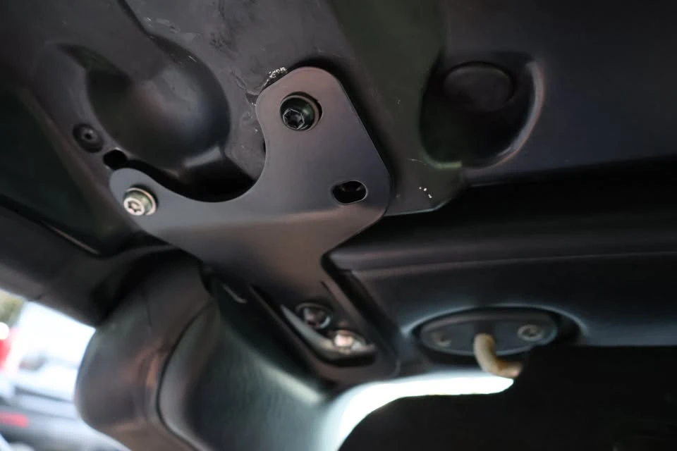 2001 Mazda NB MX-5 Miata - Image 16 of 20