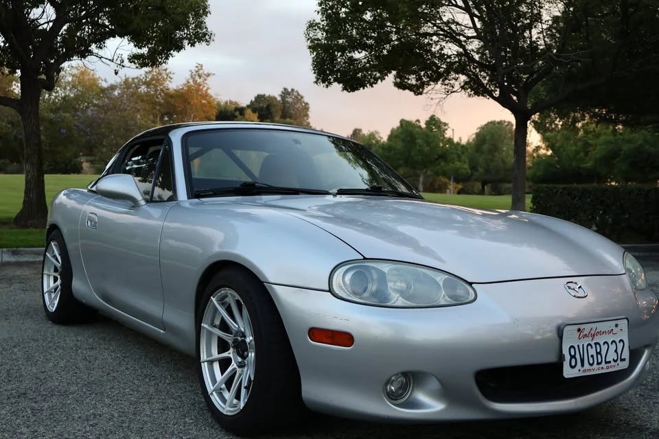 2001 Mazda NB MX-5 Miata - Image 6 of 20