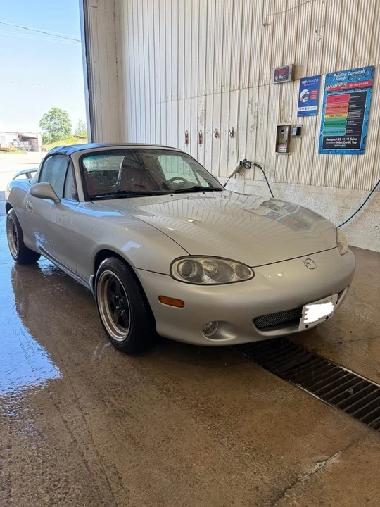 2001 Mazda NB MX-5 Miata - Image 6 of 20
