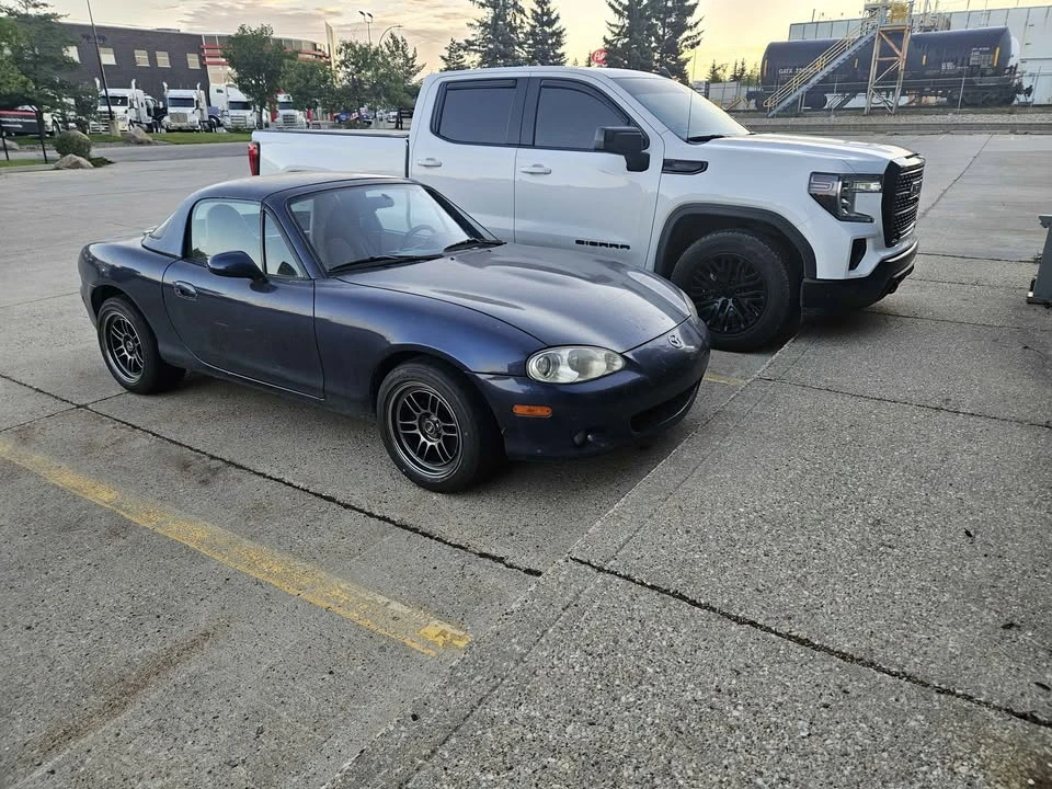 2001 Mazda NB MX-5 Miata - Image 3 of 3