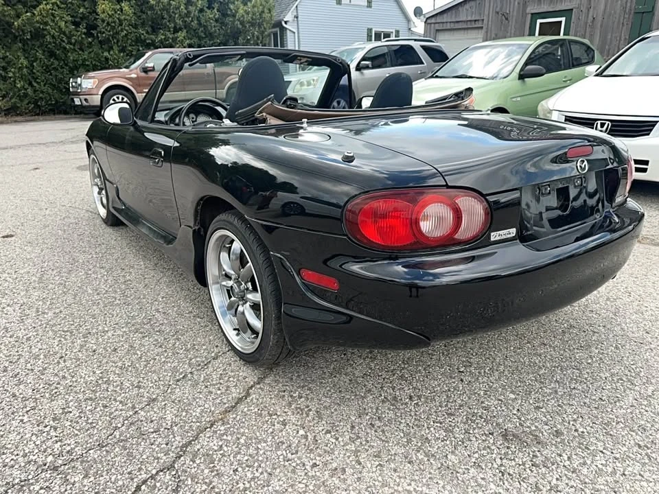2001 Mazda NB MX-5 Miata - Image 3 of 11