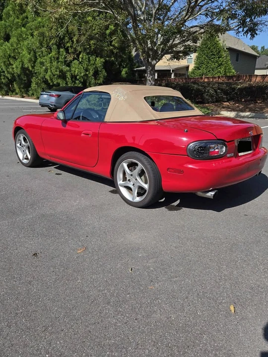 2001 Mazda NB MX-5 Miata - Image 6 of 11