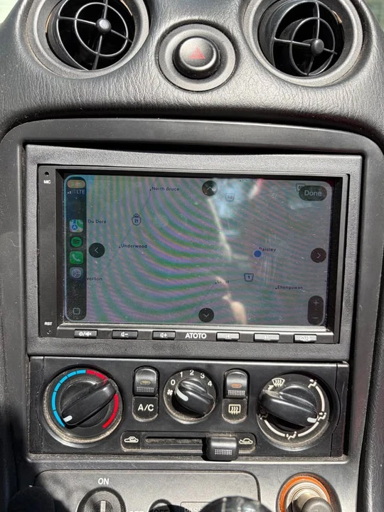 2001 Mazda NB MX-5 Miata - Image 18 of 20