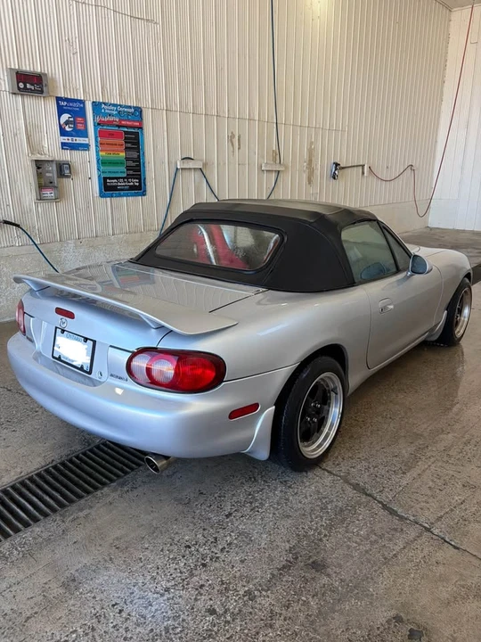 2001 Mazda NB MX-5 Miata - Image 8 of 20