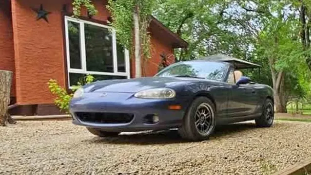 2001 Mazda MX-5 Miata Canadian Leather Package