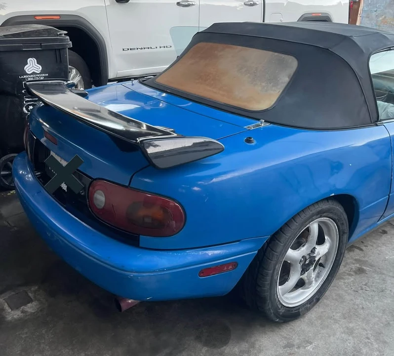 2001 Mazda NB MX-5 Miata - Image 3 of 3